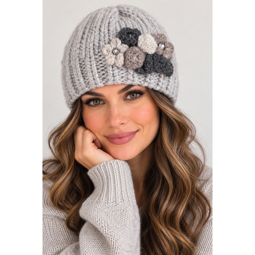 Gelso Bianca Womens Alpaca Wool Knit Beanie Hat Sz OS Gray Floral Rhinestone Y2K